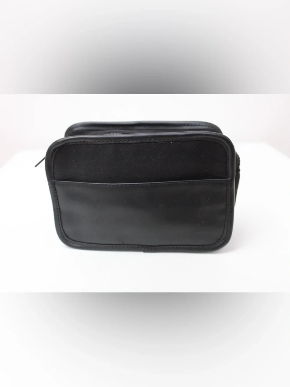 Yves Saint Laurent parfums Make Up Bag